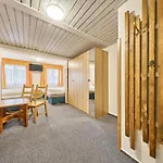 Logla Hotel 3*