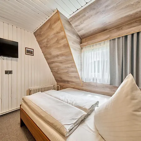 Logla 3* Pec pod Snezkou